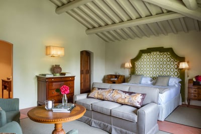 Luxury Villa Photo #11