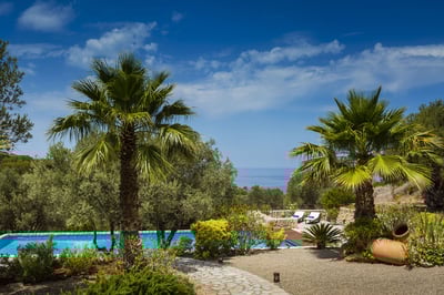 Luxury Villa Photo #10