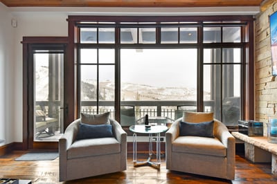 Luxury Villa Photo #3