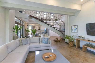 Luxury Villa Photo #11