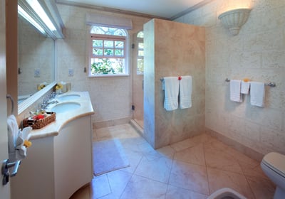Luxury Villa Photo #14