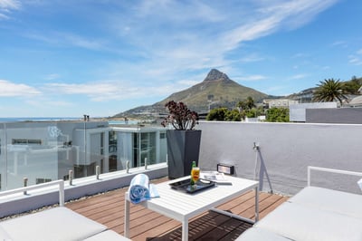 Luxury Villa Photo #5