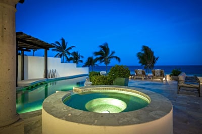 Luxury Villa Photo #5
