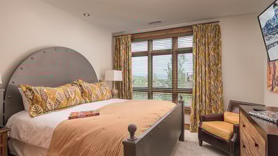 Bedroom 2, Main Level - King suite