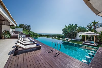 Luxury Villa Photo #46