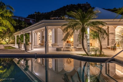 Luxury Villa Photo #9