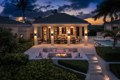Luxury Villa Photo #13