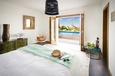 Luxury Villa Photo #11