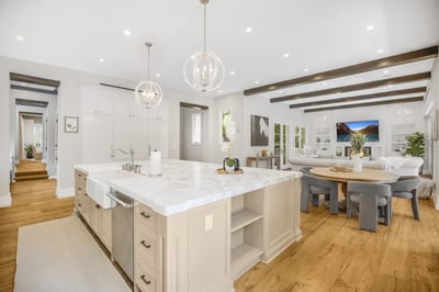 Luxury Villa Photo #27