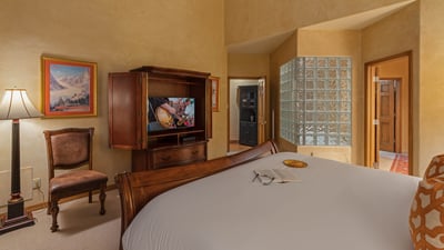 Primary king suite on main level
