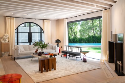 Luxury Villa Photo #14