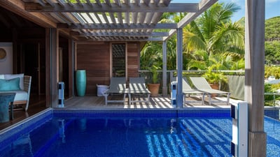 Pool & Terrace