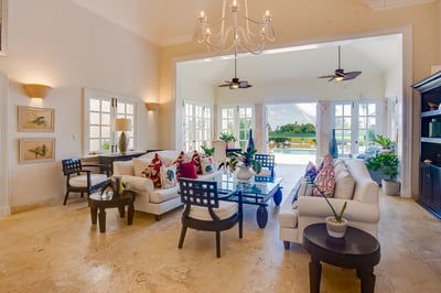 Luxury Villa Photo #31