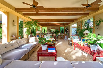 Luxury Villa Photo #33