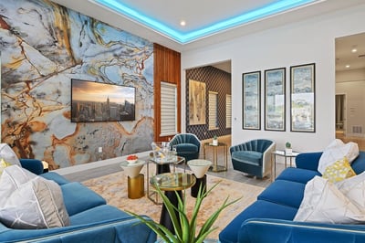 Luxury Villa Photo #12