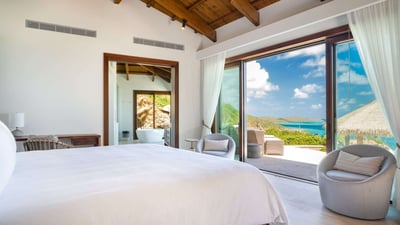 Luxury Villa Photo #19