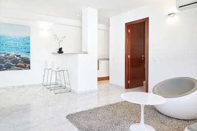 Luxury Villa Photo #21