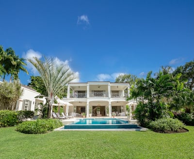Luxury Villa Photo #4
