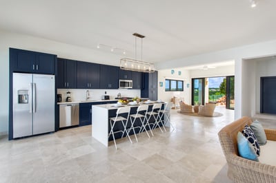 Luxury Villa Photo #12