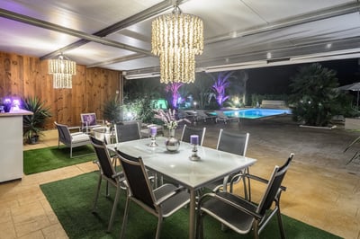 Luxury Villa Photo #11