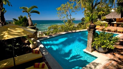 Luxury Villa Photo #2