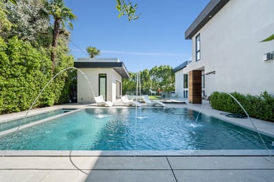 Luxury Villa Photo #14