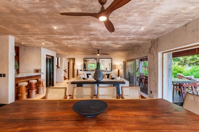 Luxury Villa Photo #19