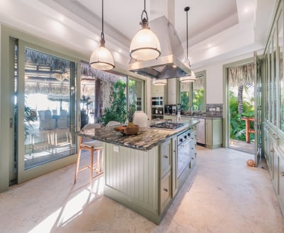 Luxury Villa Photo #10