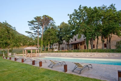 Luxury Villa Photo #3