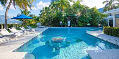 Luxury Villa Photo #6