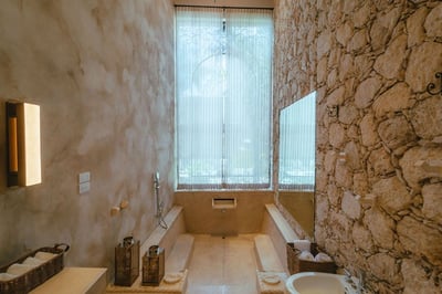 Luxury Villa Photo #33
