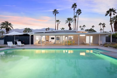 Luxury Villa Photo #3