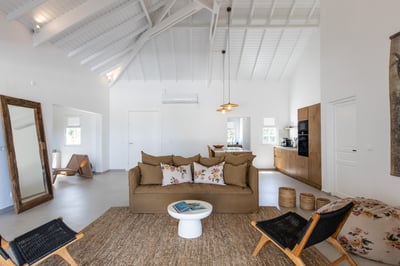 Luxury Villa Photo #15