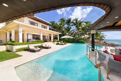 Luxury Villa Photo #5