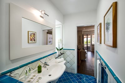 Luxury Villa Photo #43