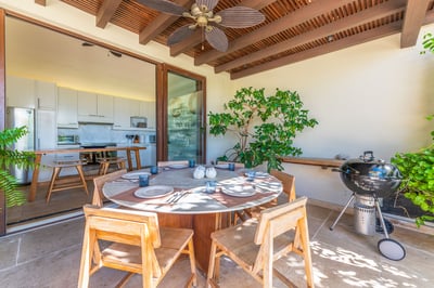 Luxury Villa Photo #6