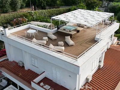 Luxury Villa Photo #11