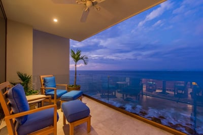 Luxury Villa Photo #19