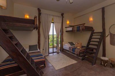 Luxury Villa Photo #36