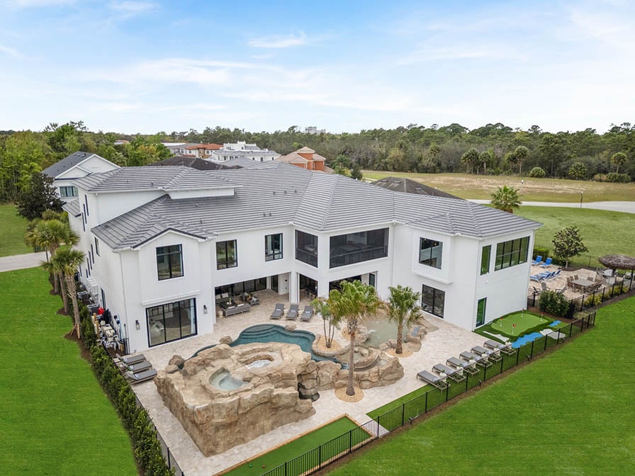 Morlando Space Mansion
