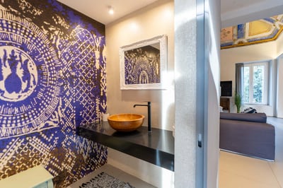 Luxury Villa Photo #23