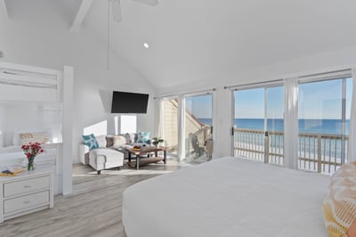 Luxury Villa Photo #37