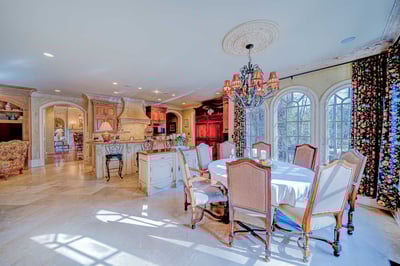 Luxury Villa Photo #14