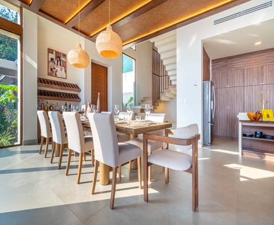 Luxury Villa Photo #17