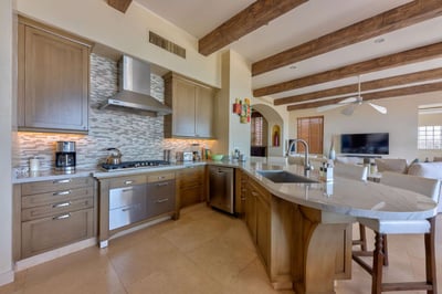 Luxury Villa Photo #33
