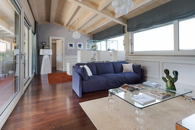 Luxury Villa Photo #55