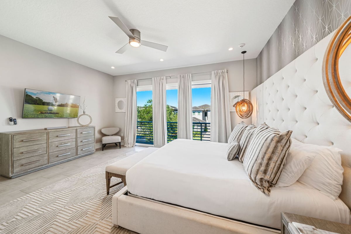 Reunion Tropical Retreat