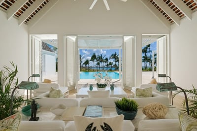Luxury Villa Photo #21