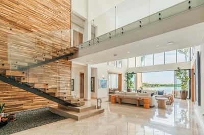 Luxury Villa Photo #27