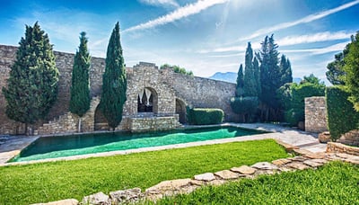 Luxury Villa Photo #3